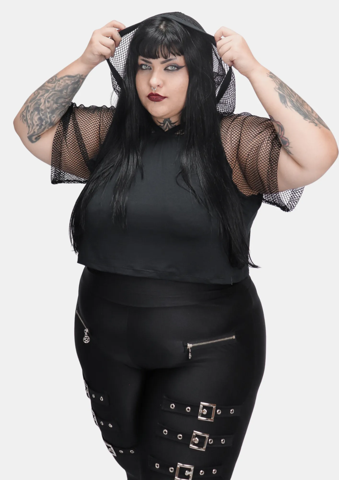 Blusinha com Capuz Arrastão Nightcall
